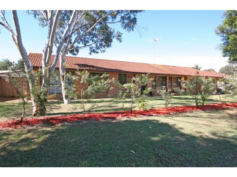 14 Farrenden Place, Mount Annan NSW 2567