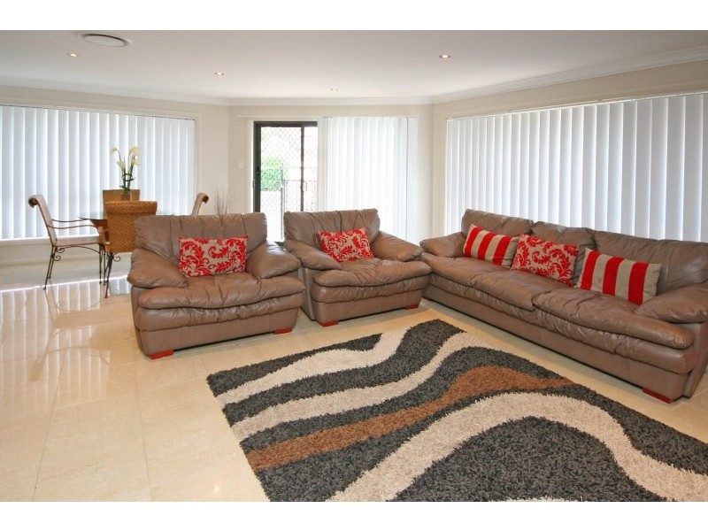 12 Lamond Common, Camden Park NSW 2570