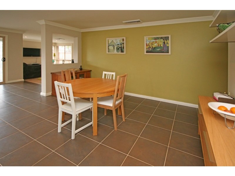 106 MacArthur Circuit, Camden Park NSW 2570