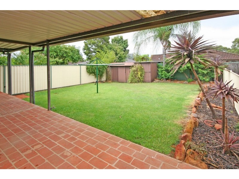 11 Furner Avenue, Camden South NSW 2570