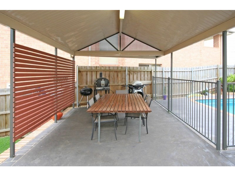 13 Osbourne Street, Elderslie NSW 2570