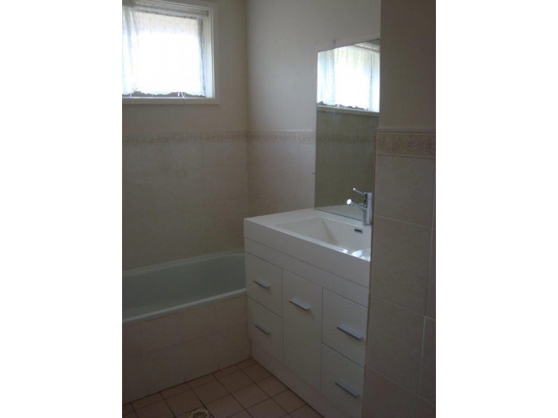 16 McCrae Drive, Camden South NSW 2570