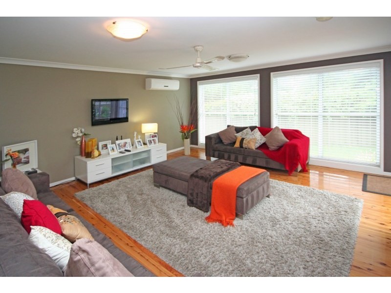 3 Peppin Place, Elderslie NSW 2570