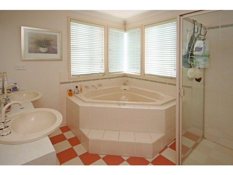 11 The Whitewater, Mount Annan NSW 2567