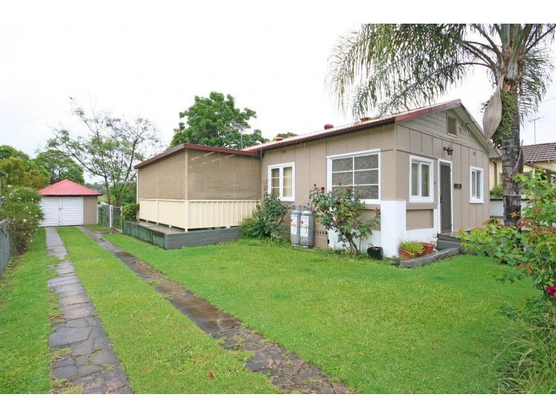 37 Chellaston Street, Camden NSW 2570