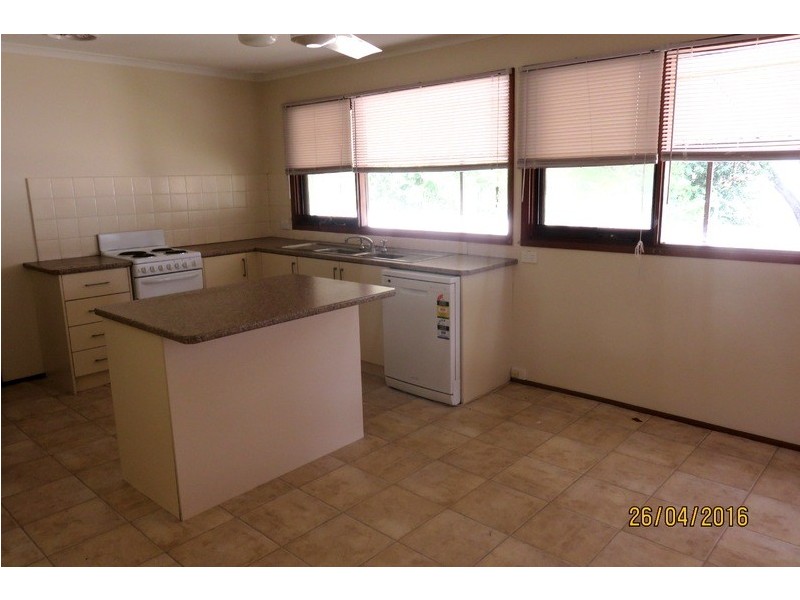 10 Tisher Place, Ambarvale NSW 2560