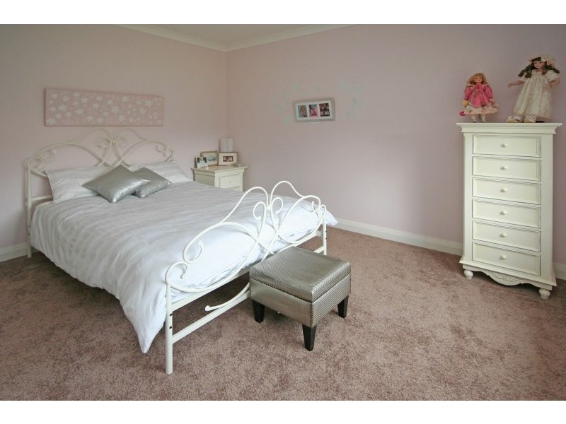 22 Hillier Close, Camden Park NSW 2570