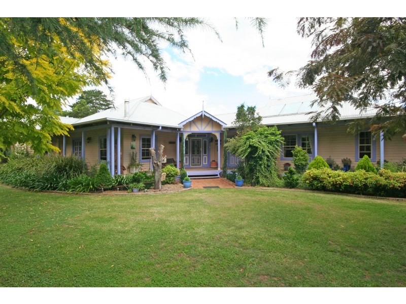 5 Waterfall Creek Road, The Oaks NSW 2570