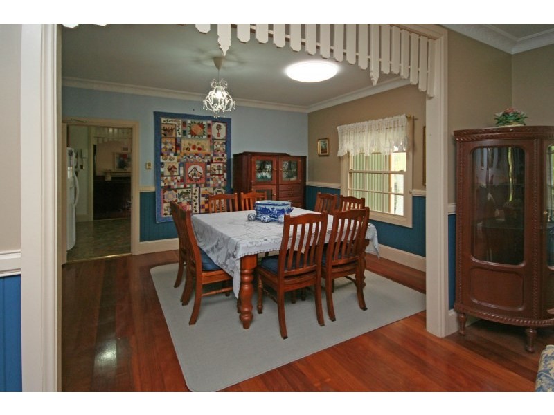 5 Waterfall Creek Road, The Oaks NSW 2570