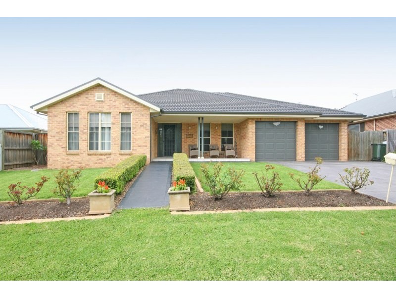 34 Bridgewater Boulevard, Camden Park NSW 2570