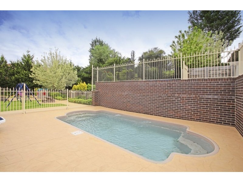 13 Camelot Close, Kirkham NSW 2570