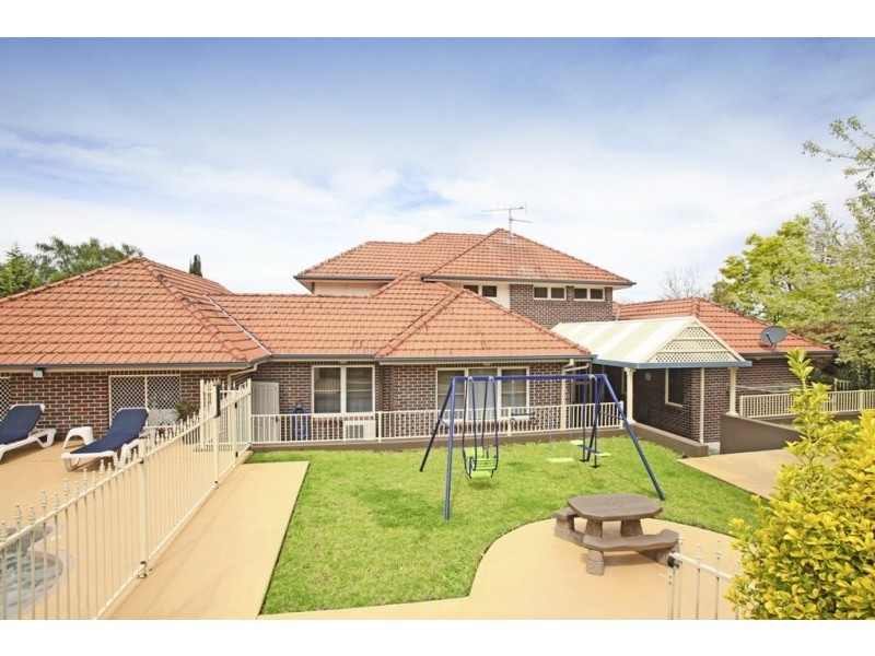 13 Camelot Close, Kirkham NSW 2570