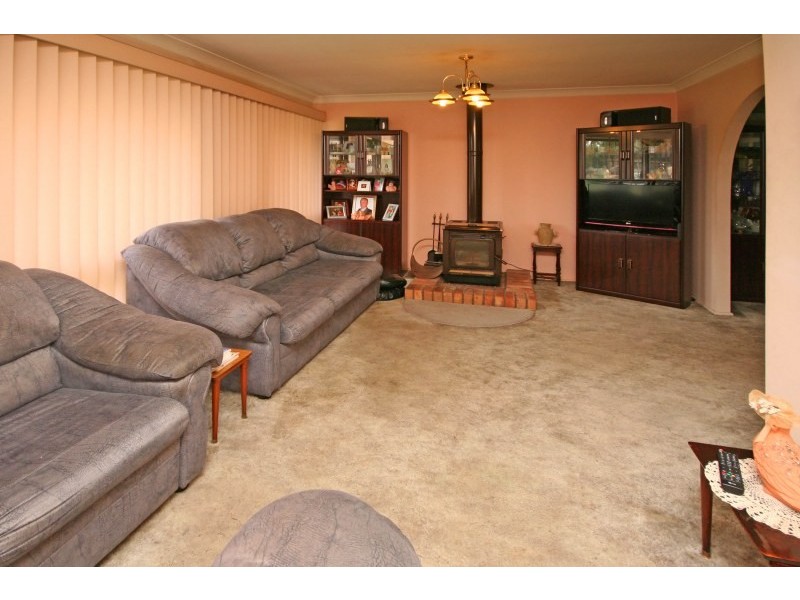2 Cowper Drive, Camden South NSW 2570
