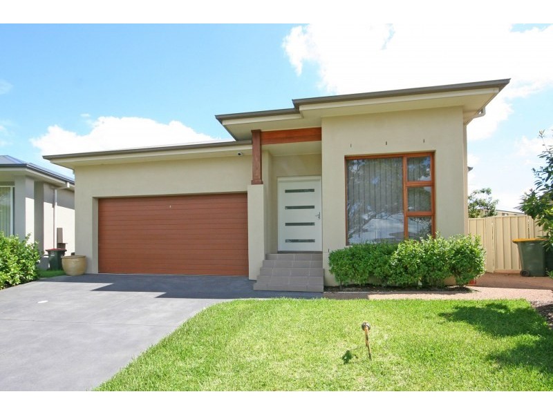 19 Dunlop Avenue, Harrington Park NSW 2567