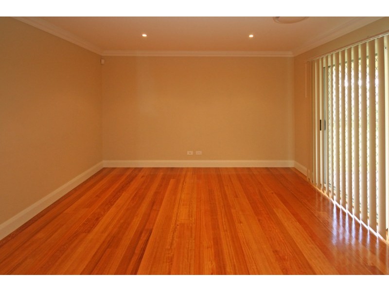 19 Dunlop Avenue, Harrington Park NSW 2567