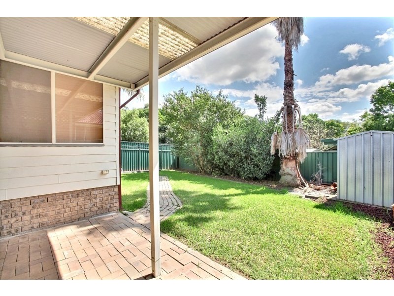 12 Griffiths Avenue, Camden South NSW 2570