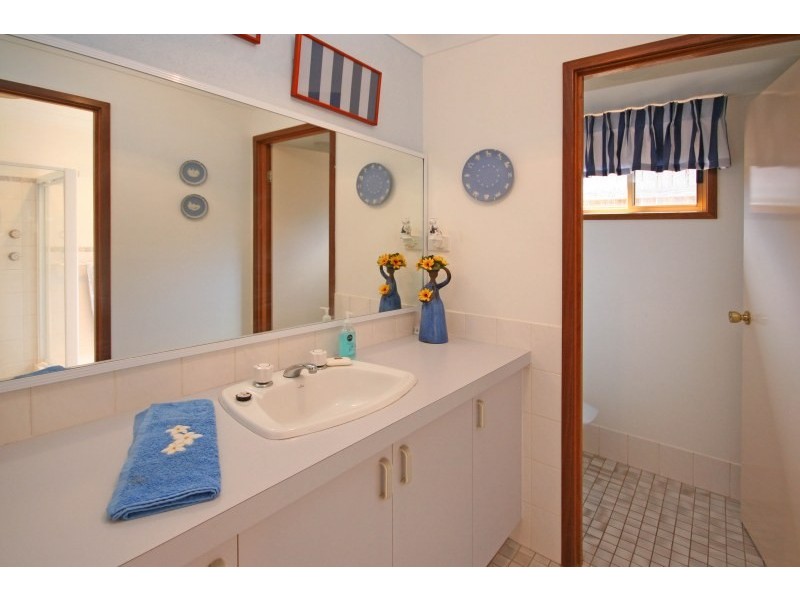 7 Chaseling Place, The Oaks NSW 2570