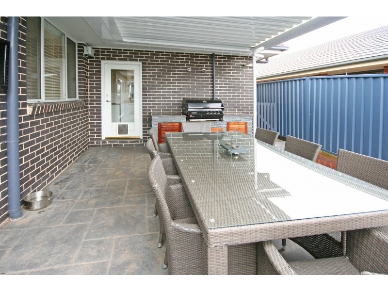 2 Border Close, Elderslie NSW 2570