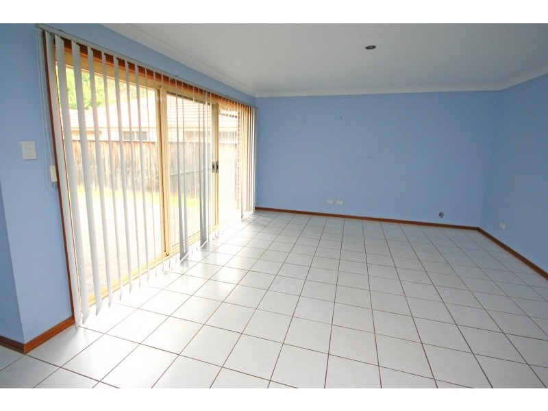 17 Cavers Street, Currans Hill NSW 2567