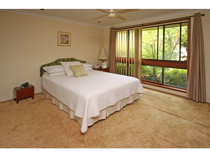 7 Thompson Place, Camden South NSW 2570