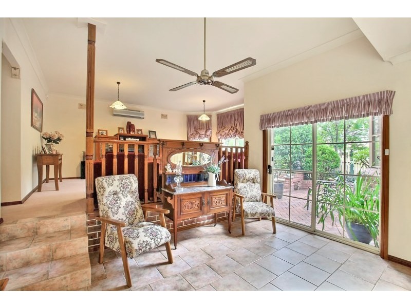 2 Dowle Place, Camden South NSW 2570