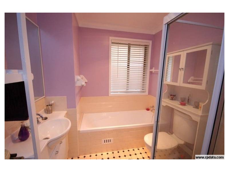 16 Waratah Court, Narellan Vale NSW 2567