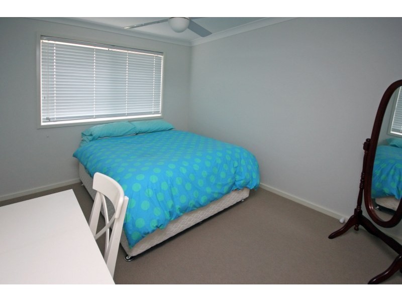 6 Campine Street, Spring Farm NSW 2570