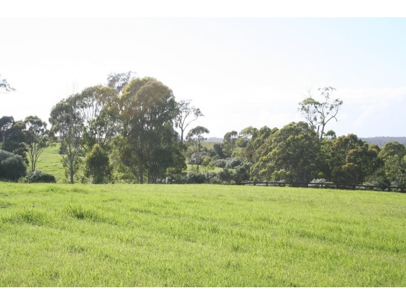 7 Westminster Place, Razorback NSW 2571