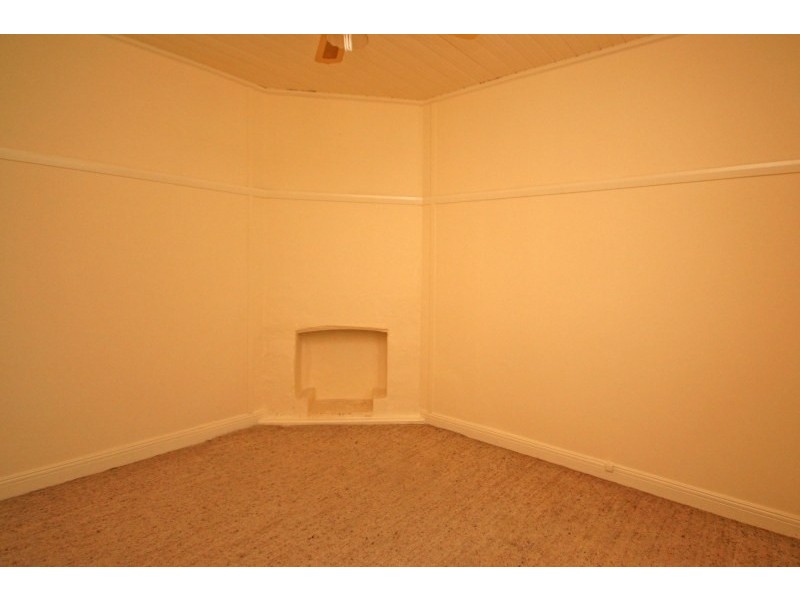33 Mitchell Street, Camden NSW 2570