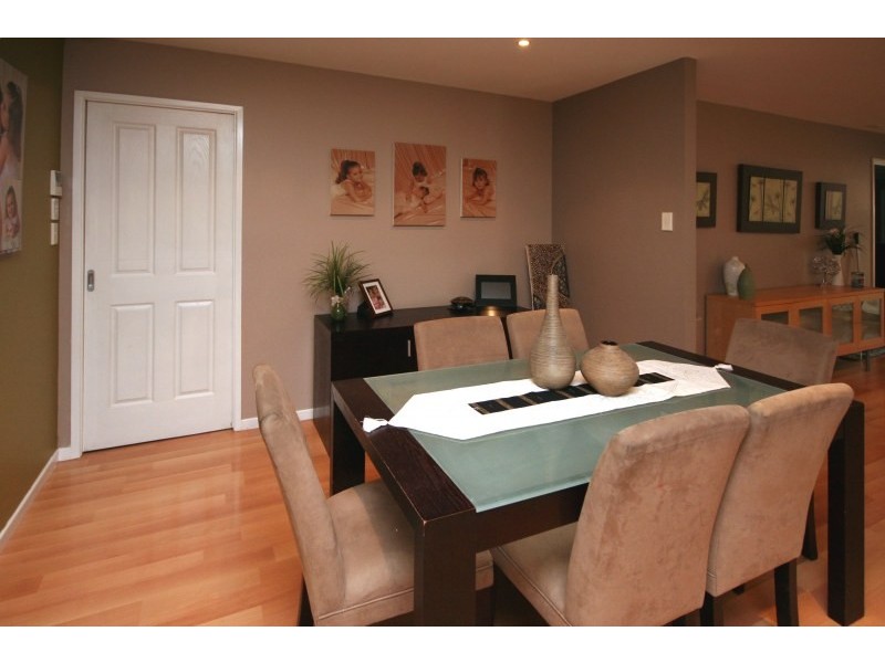 35 Watkins Crescent, Currans Hill NSW 2567