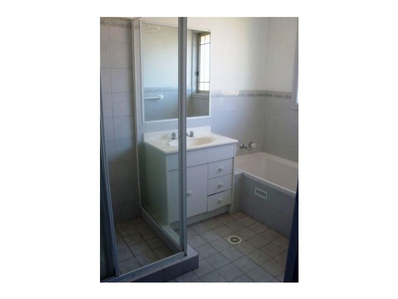 Unit 2/11 Antoinette Avenue, Narellan NSW 2567