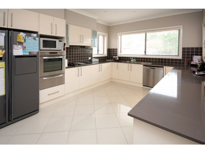 27 Folkes Street, Elderslie NSW 2570