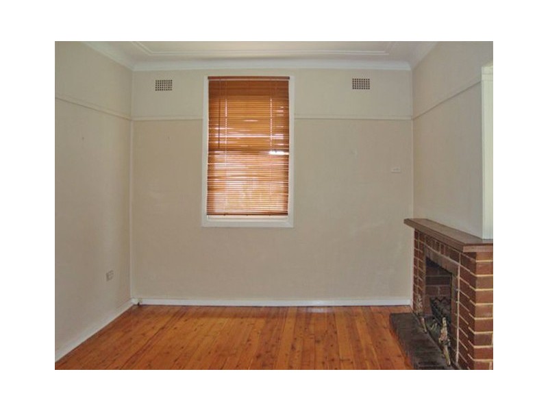 74 Harrington Street, Elderslie NSW 2570