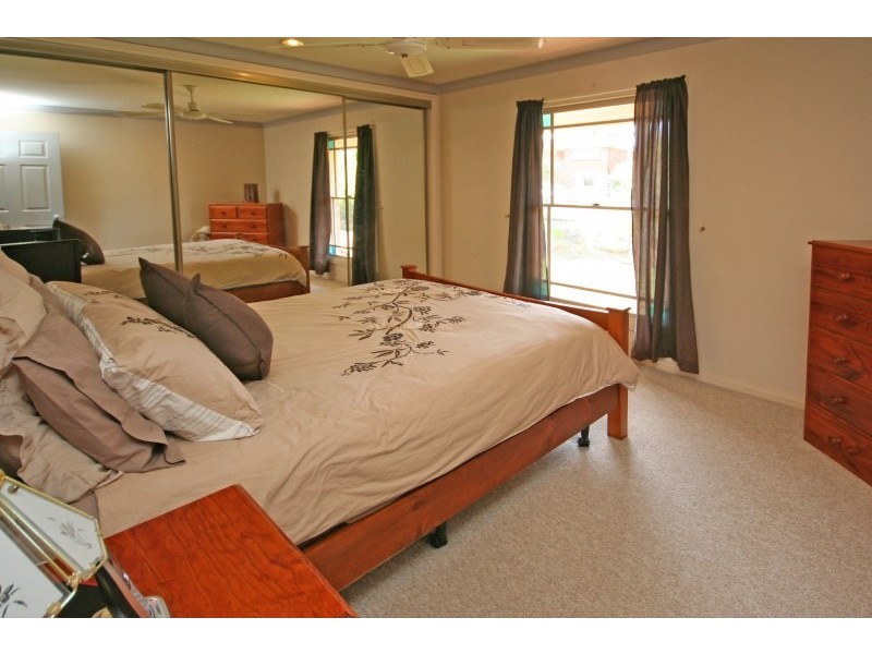 31 McCrae Drive, Camden South NSW 2570