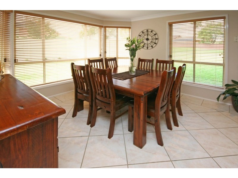 15 Border Close, Elderslie NSW 2570