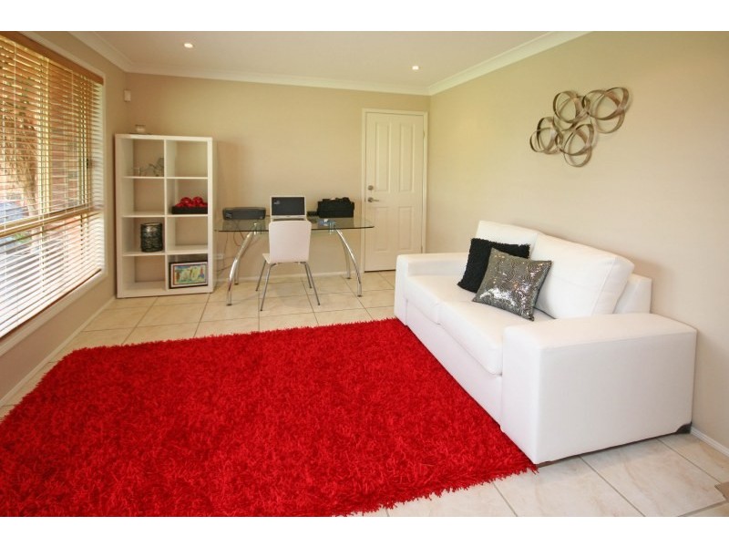 15 Border Close, Elderslie NSW 2570