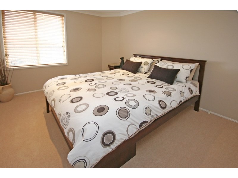 15 Border Close, Elderslie NSW 2570