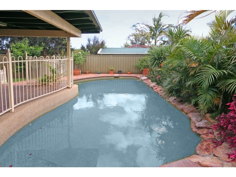 6 Channell Place, Mount Annan NSW 2567