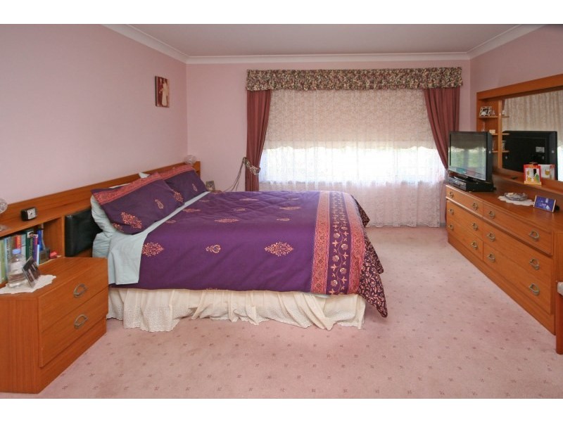 6 Channell Place, Mount Annan NSW 2567