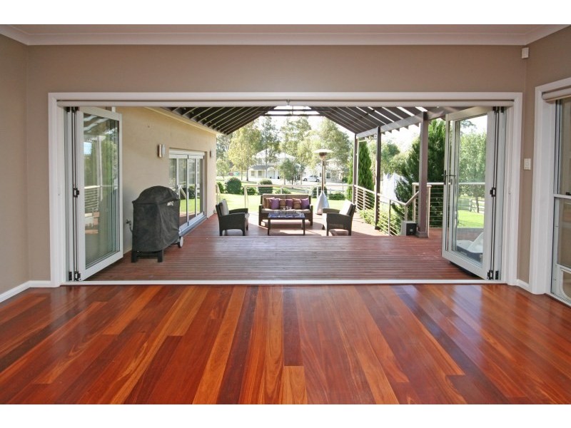 6 The Lanes, Kirkham NSW 2570