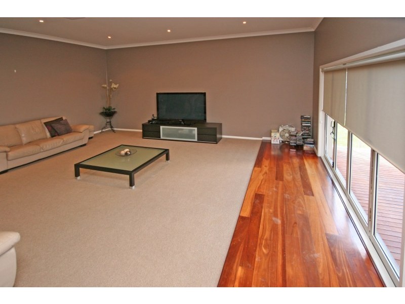 6 The Lanes, Kirkham NSW 2570