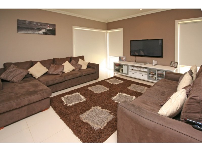 29 Young Avenue, Camden Park NSW 2570