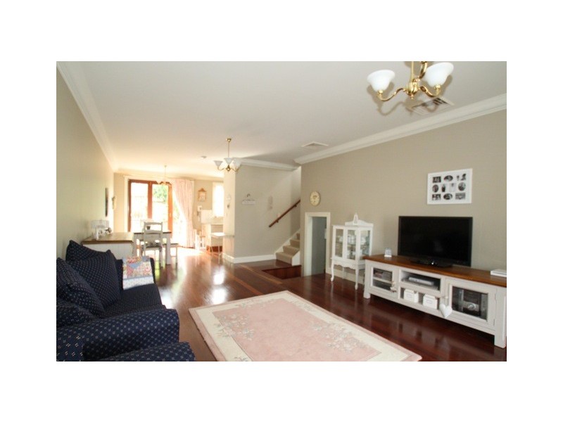 Unit 3/62-64 Broughton Street, Camden NSW 2570