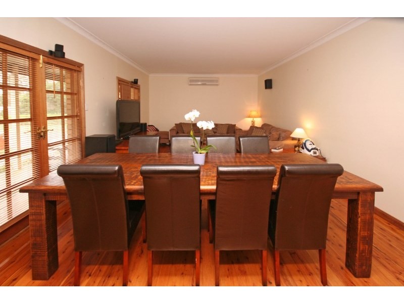 133 Donalds Range Road, Razorback NSW 2571