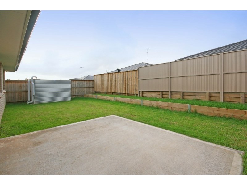 28 Delaware Street, Spring Farm NSW 2570