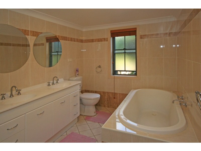 Unit 11/1-7 Barsden Street, Camden NSW 2570