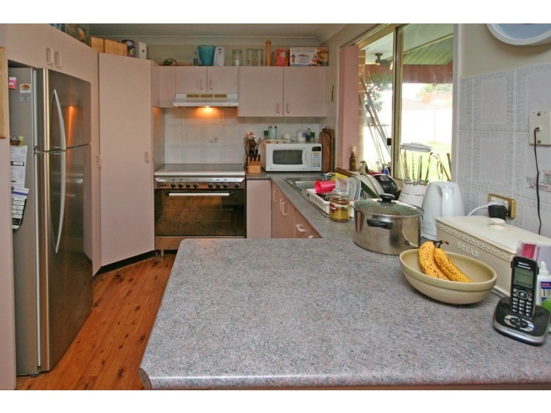 4 Stephenson Place, Currans Hill NSW 2567