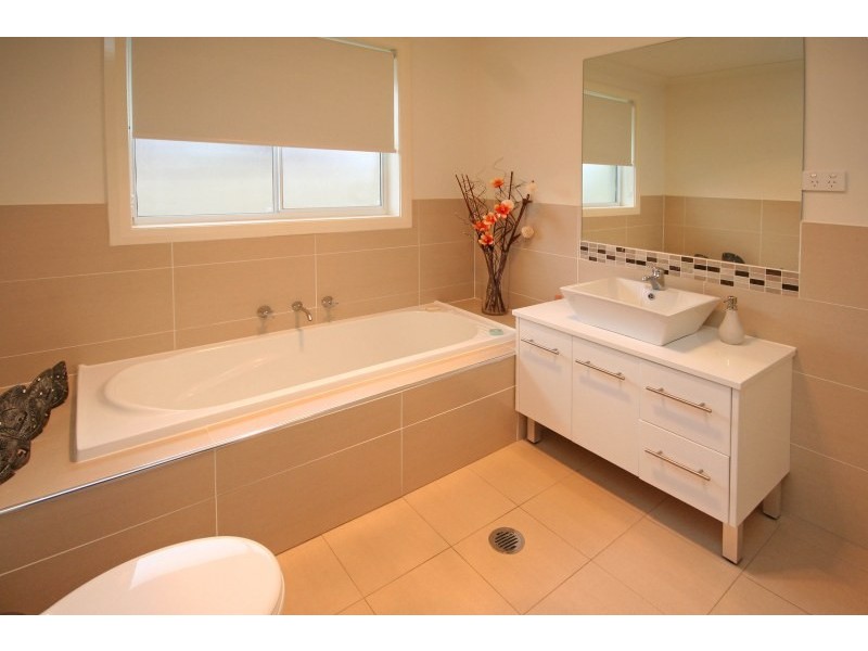 11 Aotus Circuit, Mount Annan NSW 2567