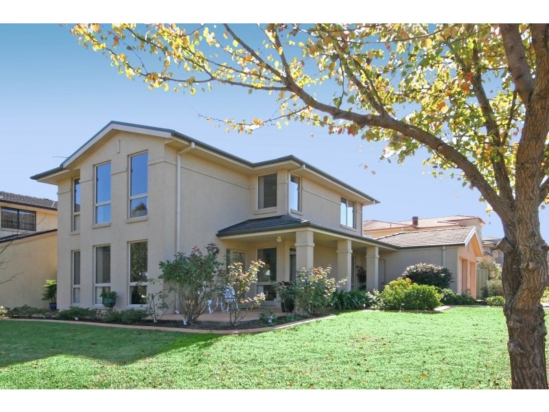 7 Lakeland Circuit, Harrington Park NSW 2567