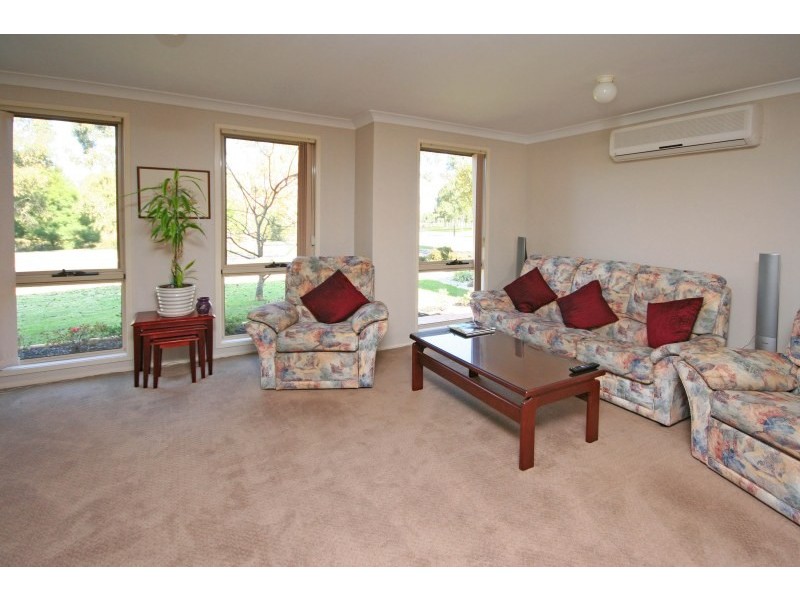 7 Lakeland Circuit, Harrington Park NSW 2567